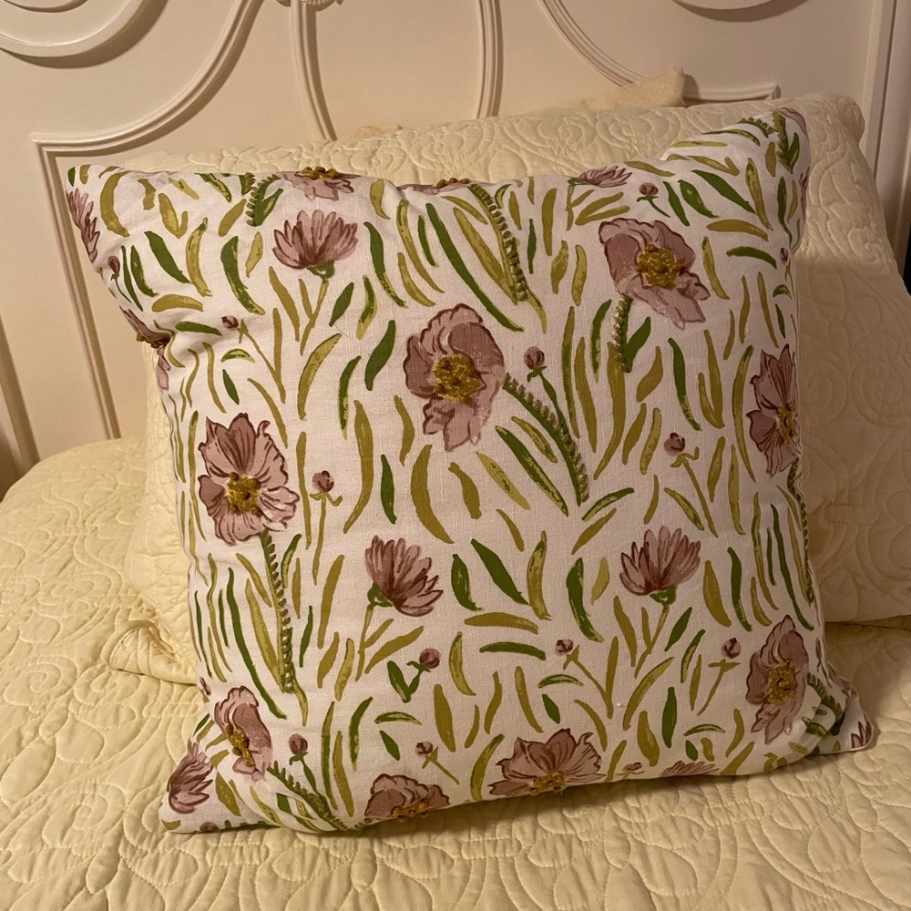 selling floral pillow